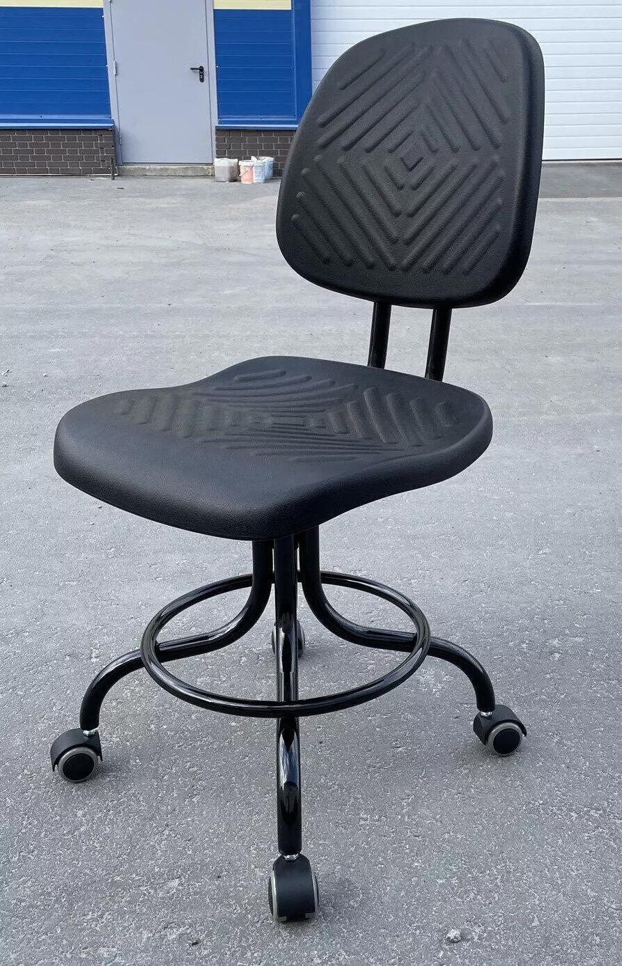 Купить  КР10-1(1)  (винтовая опора) Стул на винтовой опоре  сиденье и спинка полиуретан КР10-1 (1) INMEDIX по лучшей цене с доставкой - интернет-магазин Прогрессивные решения