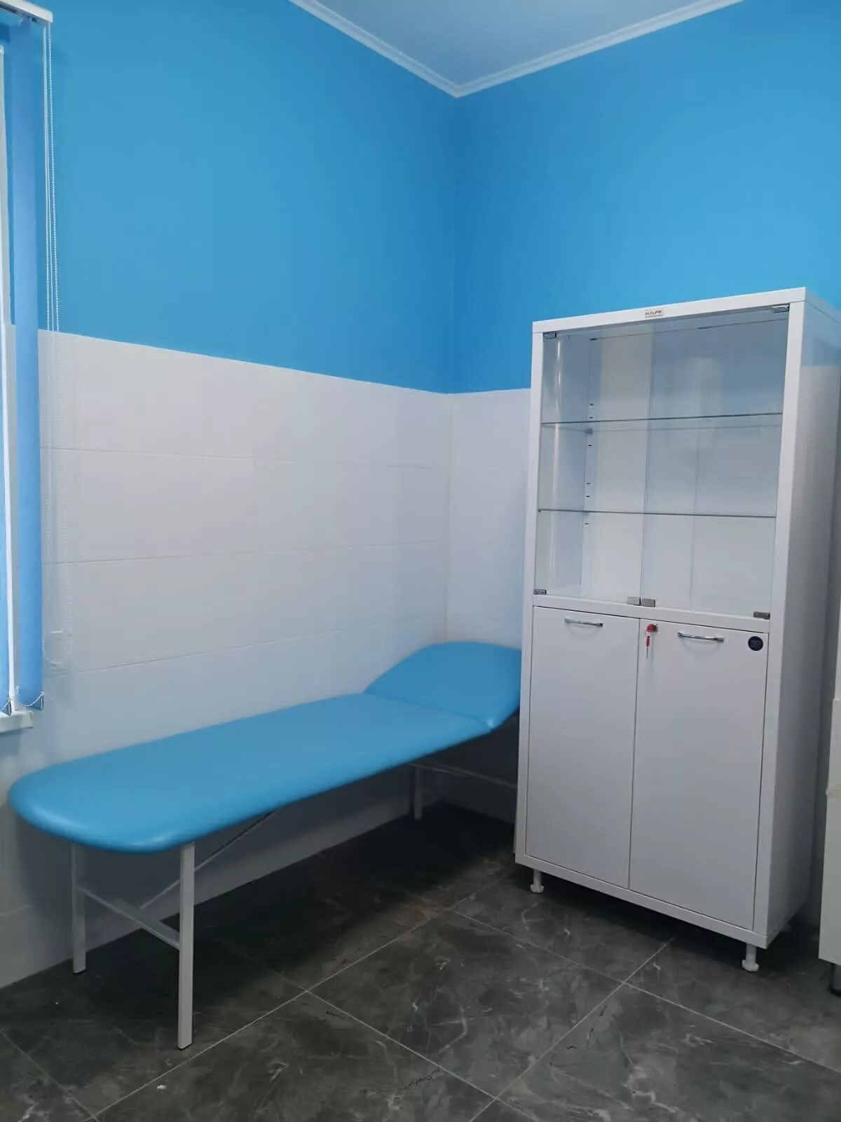 Кушетка медицинская смотровая К01 INMEDIX К01 по лучшей цене с доставкой - интернет-магазин Прогрессивные решения